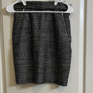 H&M Black and Gray Tweed Pencil Skirt